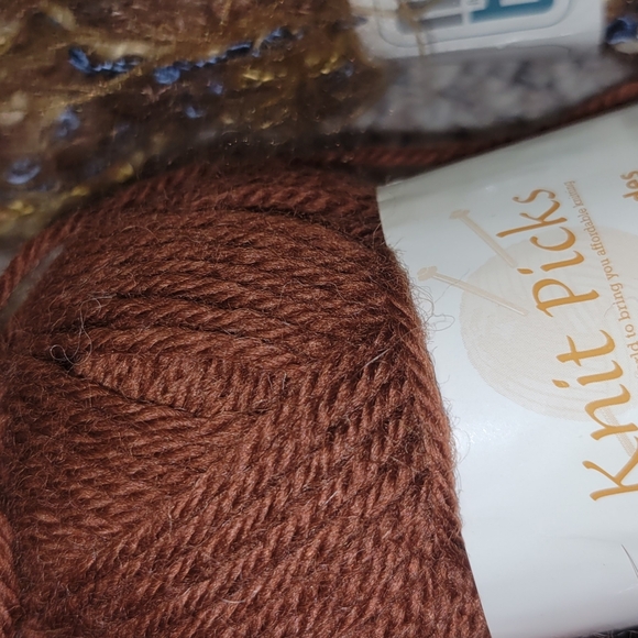 Assorted Wool Yarn Bundle - Brown and Orange Tones - Picture 10 of 11